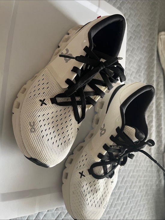 On Clouds Shoes - On Cloud X Women’s Size 7.5 — Like New — Worn Once — Training/RUN Sneakers